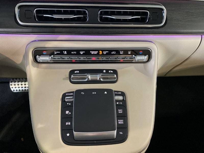 MERCEDES CLASSE V 300  4MATIC AVANTGARD L AMG LINE R1783