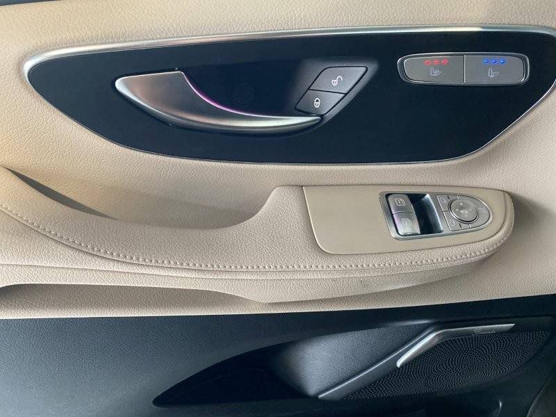 MERCEDES CLASSE V 300  4MATIC AVANTGARD L AMG LINE R1783