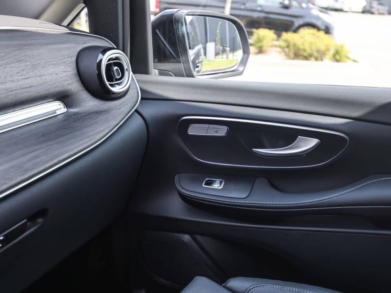 MERCEDES V 300 AVANTGARD R1785