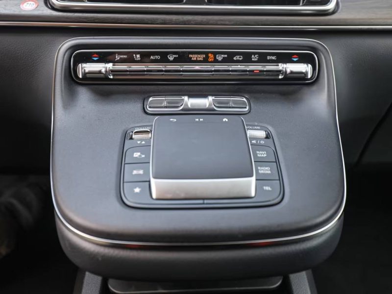 MERCEDES V 300 AVANTGARD R1785