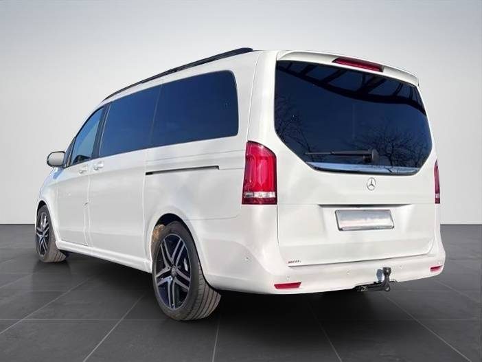 MERCEDES V 300 AMG LINE R1786