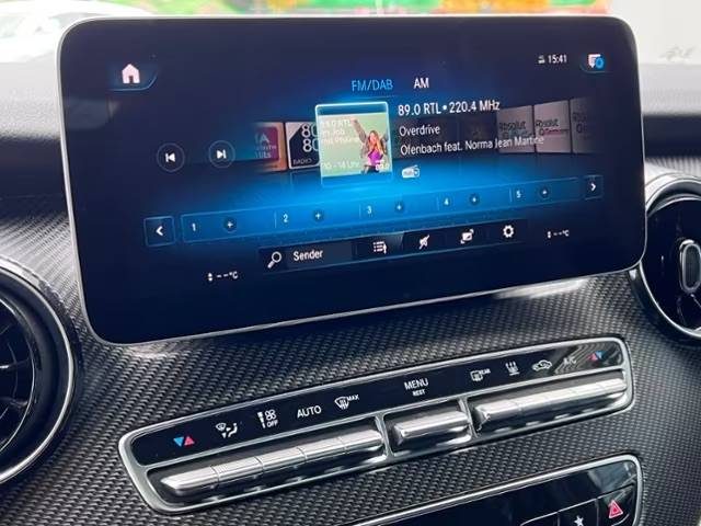 MERCEDES V 300 AMG LINE R1786