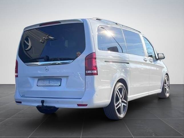 MERCEDES V 300 AMG LINE R1786