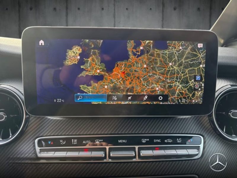 MERCEDES V 300 4M AV ANT GARDE R1788