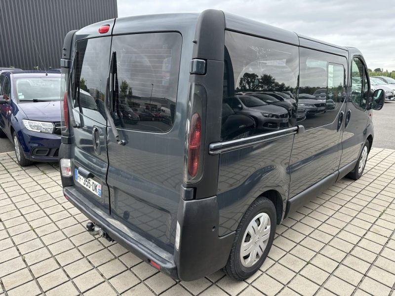 OPEL VIVARO A AUTOBUS/AUTOCAR 2.5 DTI 2463CM3 135CV  2004