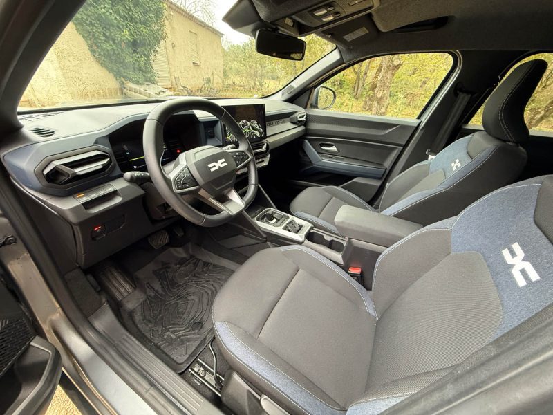 DACIA DUSTER  1.6 HYBRID 140 JOURNEY  