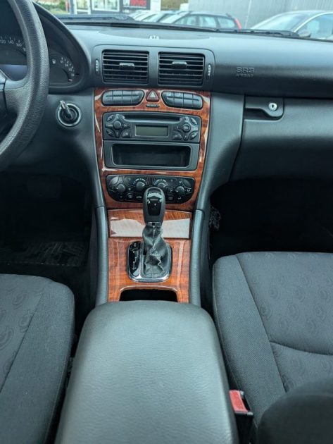 MERCEDES  C200  BOITE AUTO DISTRIBUTION A CHAINE 