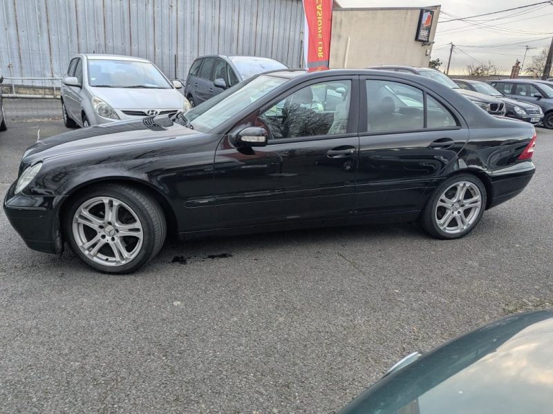 MERCEDES  C200  BOITE AUTO DISTRIBUTION A CHAINE 