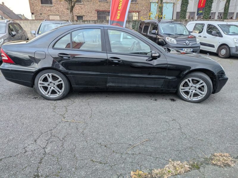 MERCEDES  C200  BOITE AUTO DISTRIBUTION A CHAINE 