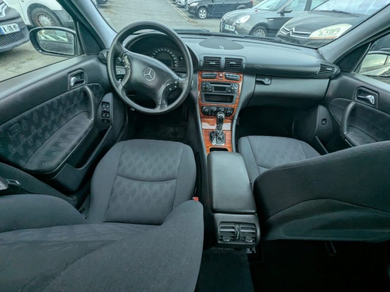 MERCEDES  C200  BOITE AUTO DISTRIBUTION A CHAINE 