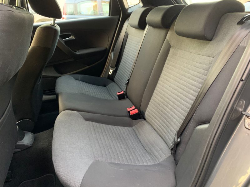 VOLKSWAGEN POLO 1.6 TDI 90 TRENDLINE 2010