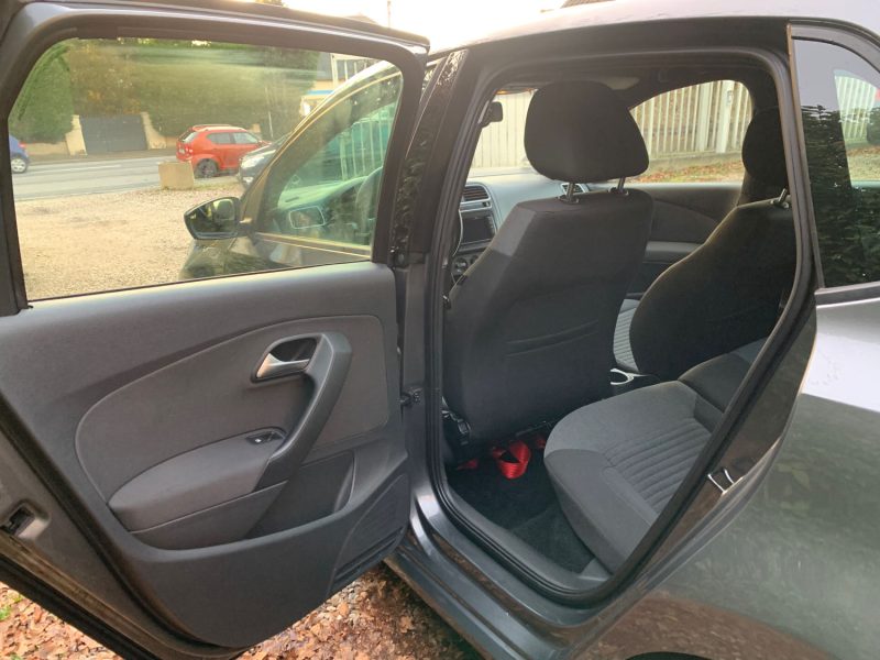 VOLKSWAGEN POLO 1.6 TDI 90 TRENDLINE 2010