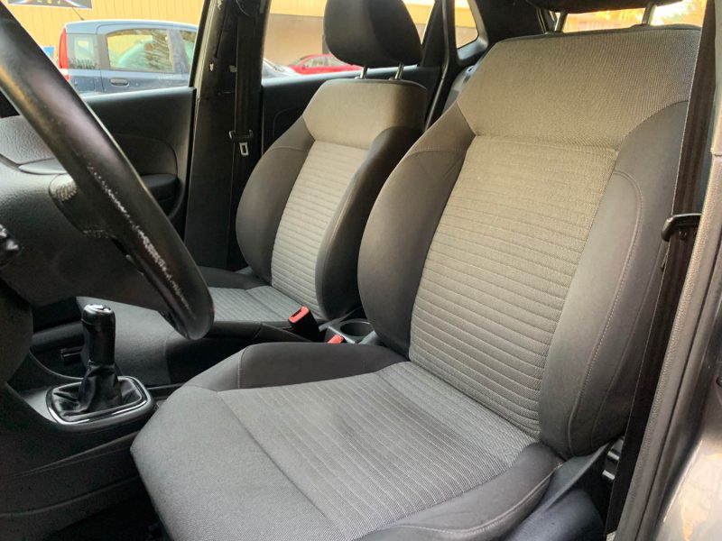 VOLKSWAGEN POLO 1.6 TDI 90 TRENDLINE 2010