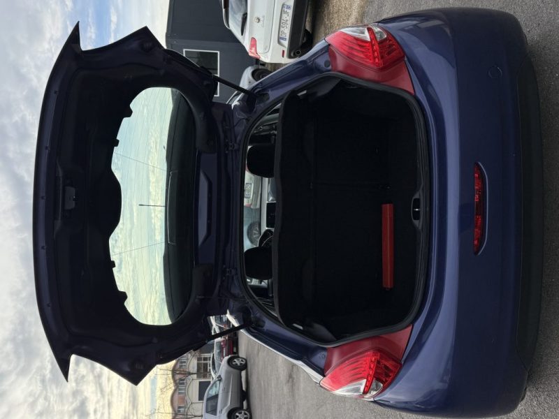 PEUGEOT 208 1.6 E-HDI FAP BUSINESS PACK 4CV 5P 2015