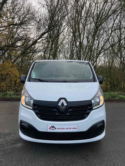 RENAULT TRAFIC COMBI L1 DCI 125 ENERGY ZEN 9 PLACES  2018
