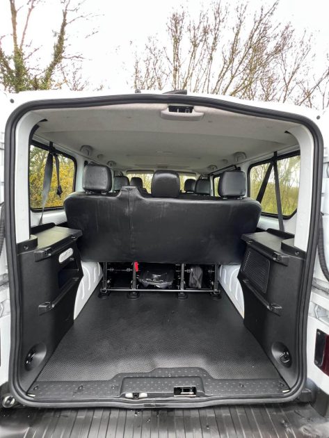 RENAULT TRAFIC COMBI L1 DCI 125 ENERGY ZEN 9 PLACES  2018