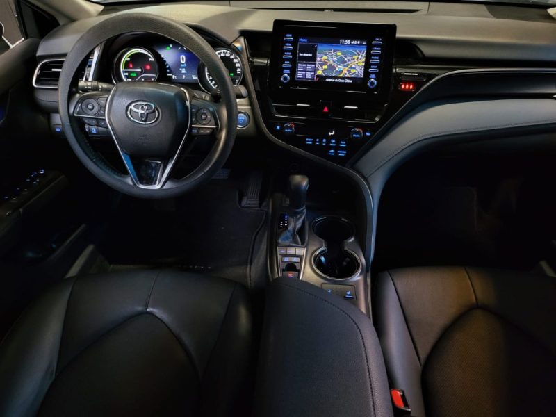 TOYOTA CAMRY 2.5 HYBRIDES 218CH DYNAMIC BUSINESS