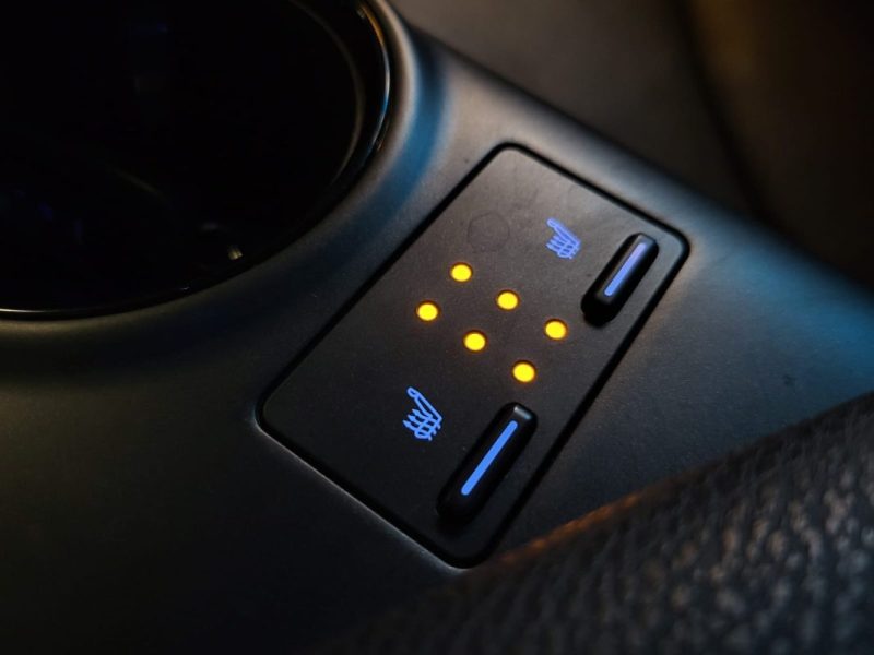 TOYOTA CAMRY 2.5 HYBRIDES 218CH DYNAMIC BUSINESS