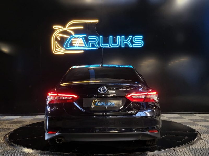 TOYOTA CAMRY 2.5 HYBRIDES 218CH DYNAMIC BUSINESS