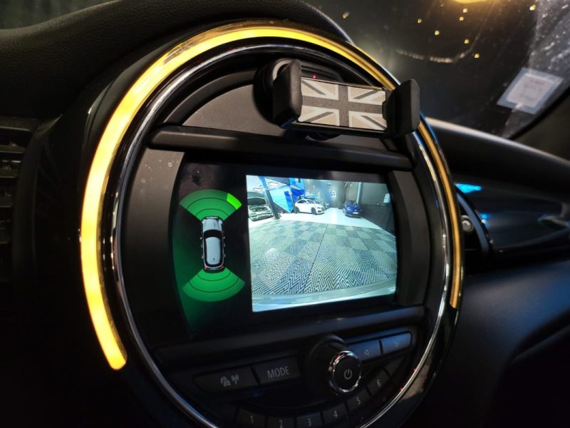 MINI MINI 3 F5 COOPER 136CH GREENWICH TOIT OUVRANT/ SIEGES ELECTRIQUES / SIEGES CHAUFFANTS 2020