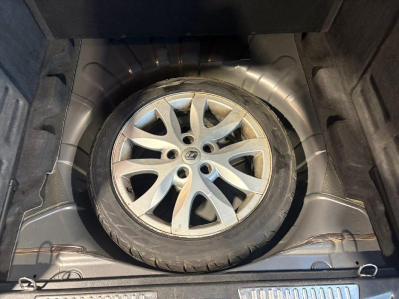 RENAULT LAGUNA 2.0 DCI 130CH GT 4CONTROL - 📱 Bluetooth - ✅Reprise possible