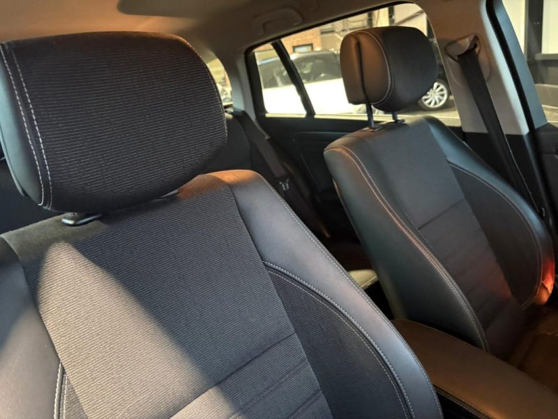 RENAULT LAGUNA 2.0 DCI 130CH GT 4CONTROL - 📱 Bluetooth - ✅Reprise possible