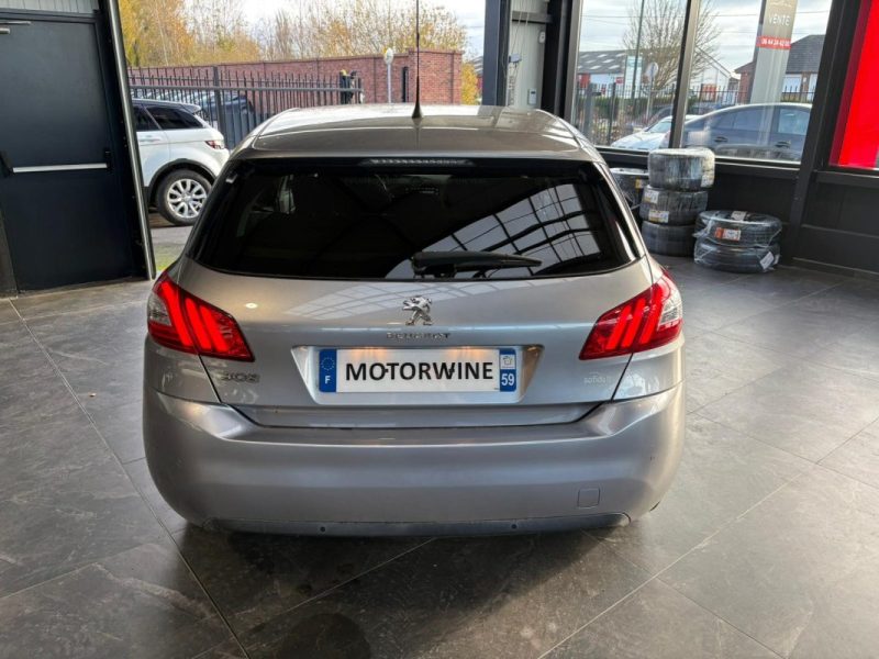 PEUGEOT 308 II 1.2 PURETECH 110CH STYLE - 📱 Bluetooth - ✅Reprise possible