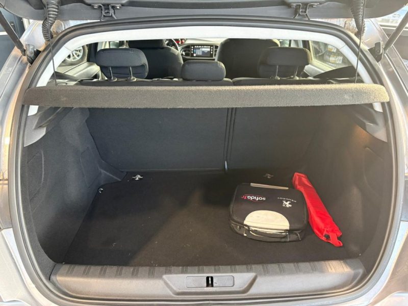 PEUGEOT 308 II 1.2 PURETECH 110CH STYLE - 📱 Bluetooth - ✅Reprise possible