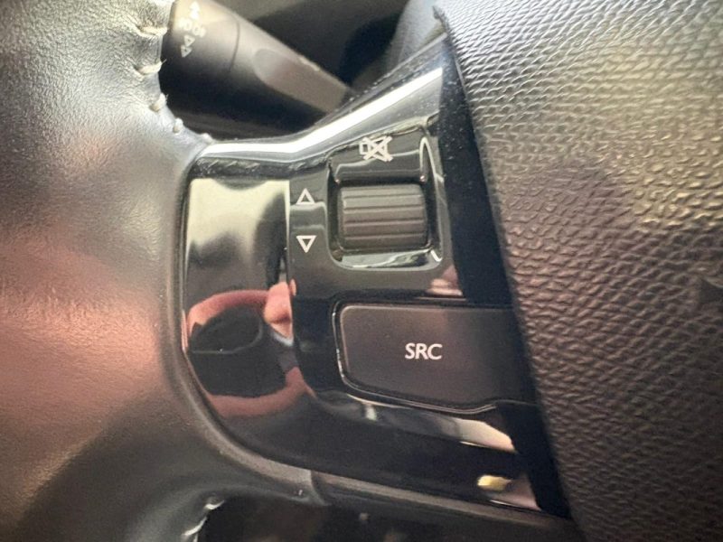 PEUGEOT 308 II 1.2 PURETECH 110CH STYLE - 📱 Bluetooth - ✅Reprise possible