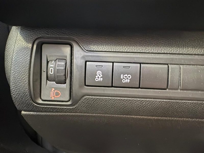 PEUGEOT 308 II 1.2 PURETECH 110CH STYLE - 📱 Bluetooth - ✅Reprise possible