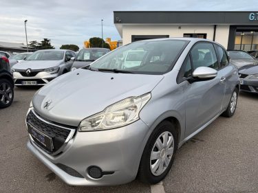PEUGEOT 208 1.2 VTI 82CH GARANTIE 