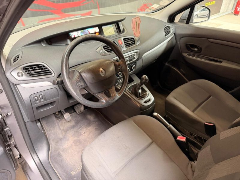 RENAULT GRAND SCENIC 3 1.5 dCi 110 Authentique 