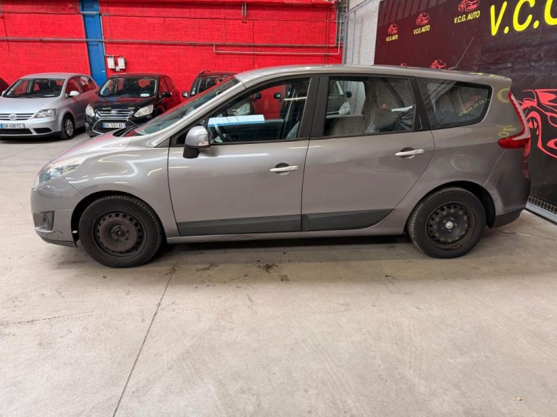 RENAULT GRAND SCENIC 3 1.5 dCi 110 Authentique 