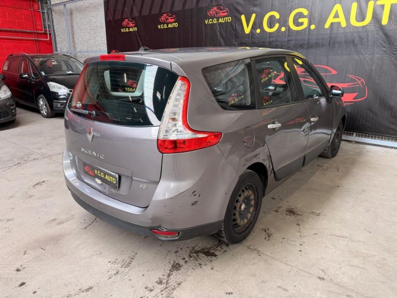 RENAULT GRAND SCENIC 3 1.5 dCi 110 Authentique 