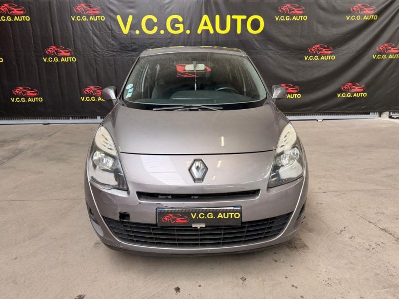RENAULT GRAND SCENIC 3 1.5 dCi 110 Authentique 