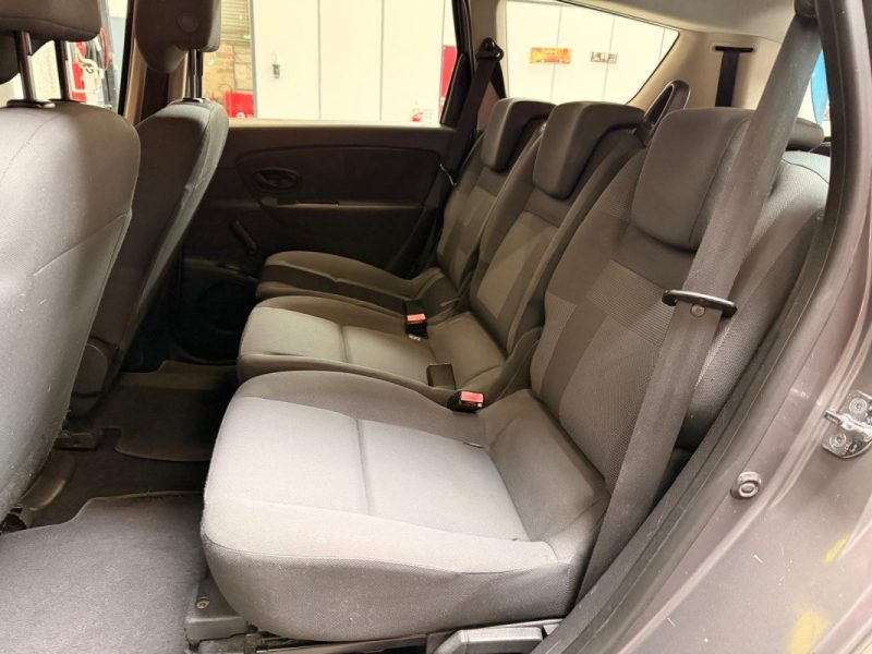 RENAULT GRAND SCENIC 3 1.5 dCi 110 Authentique 