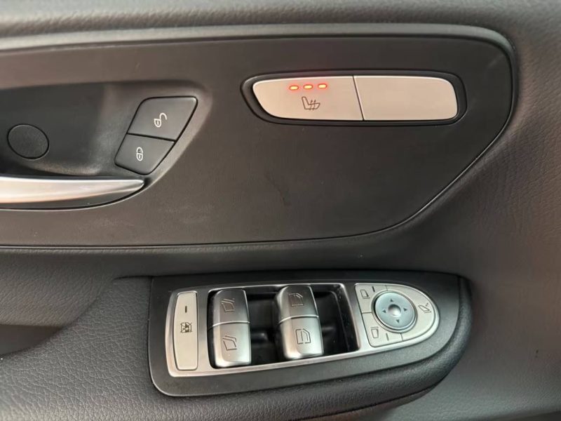 MERCEDES CLASSE V 300 LONG AVANTGARDE 9G-TRONIC R1790