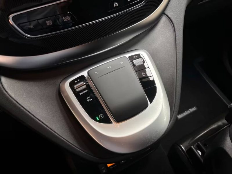 MERCEDES CLASSE V 300 LONG AVANTGARDE 9G-TRONIC R1790