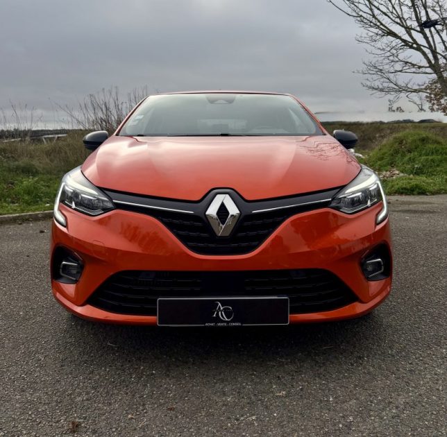 RENAULT CLIO V 1.3TCE 130ch INITIAL EDC6 / Apple CarPlay / Feux LED / CAMÉRA DE RECUL