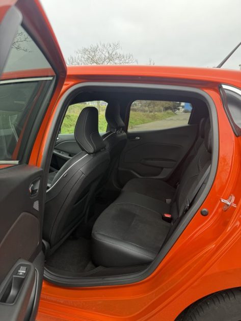 RENAULT CLIO V 1.3TCE 130ch INITIAL EDC6 / Apple CarPlay / Feux LED / CAMÉRA DE RECUL