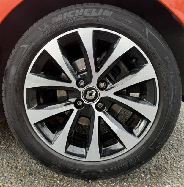 RENAULT CLIO V 1.3TCE 130ch INITIAL EDC6 / Apple CarPlay / Feux LED / CAMÉRA DE RECUL