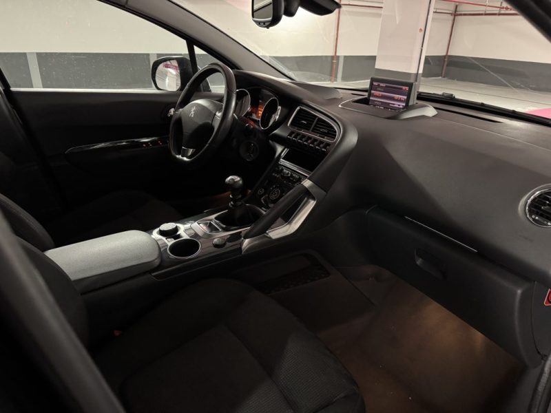 PEUGEOT 3008 1.6 HDI 16V 110  2009