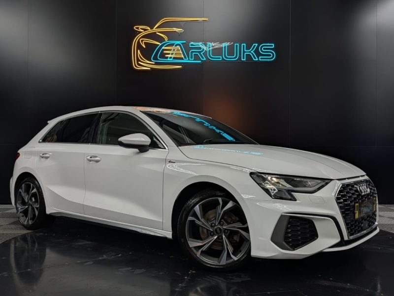AUDI A3 30 TFSI 110ch S-line