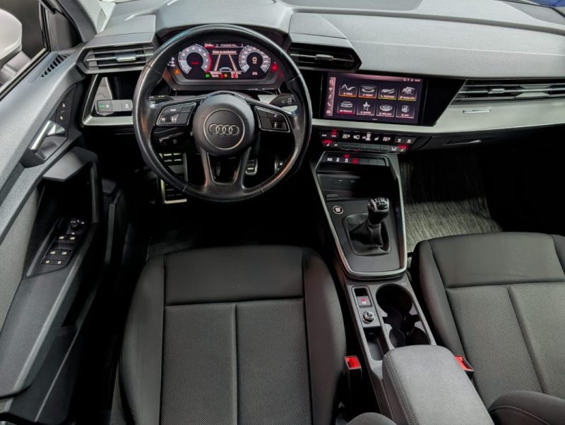 AUDI A3 30 TFSI 110ch S-line