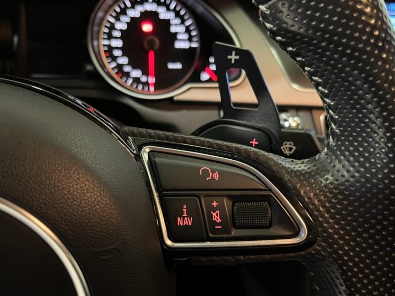 AUDI A5 2.0 TDI 177CH s-line Quattro S tronic 7 Black Edition