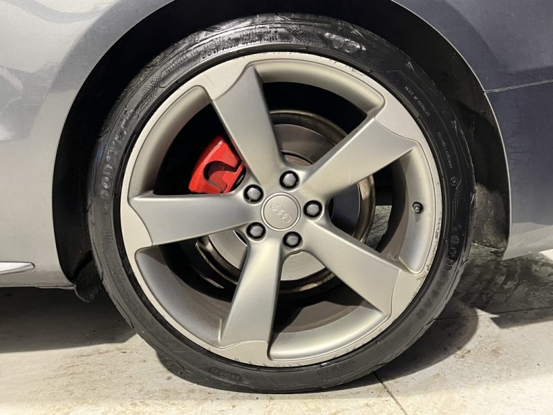 AUDI A5 2.0 TDI 177CH s-line Quattro S tronic 7 Black Edition