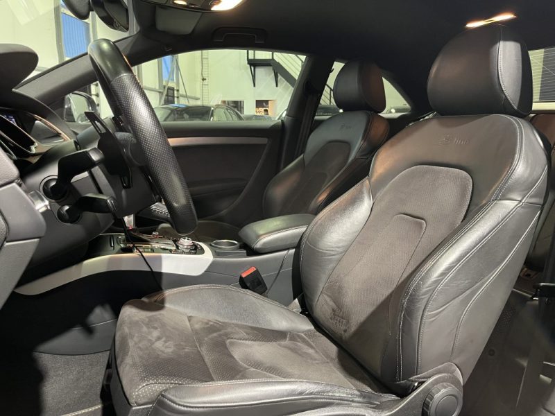 AUDI A5 2.0 TDI 177CH s-line Quattro S tronic 7 Black Edition