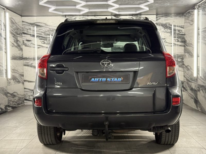 TOYOTA RAV4 177 D4D Clean Power