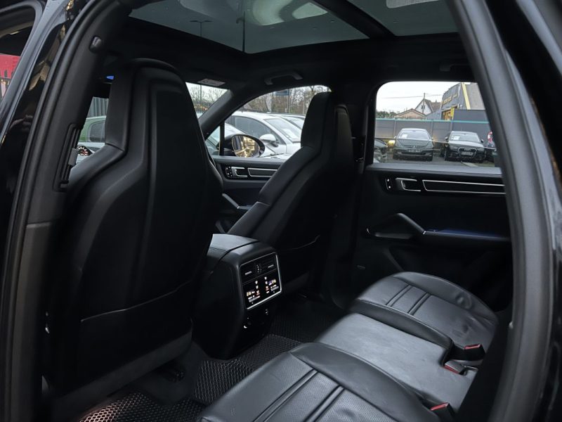 PORSCHE CAYENNE III 3.0 V6 340 Cv ORIGINE FRANCE TOIT OUVRANT / ENTRETIEN PORSCHE - GARANTIE 1 AN