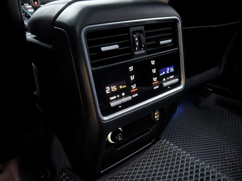 PORSCHE CAYENNE III 3.0 V6 340 Cv ORIGINE FRANCE TOIT OUVRANT / ENTRETIEN PORSCHE - GARANTIE 1 AN